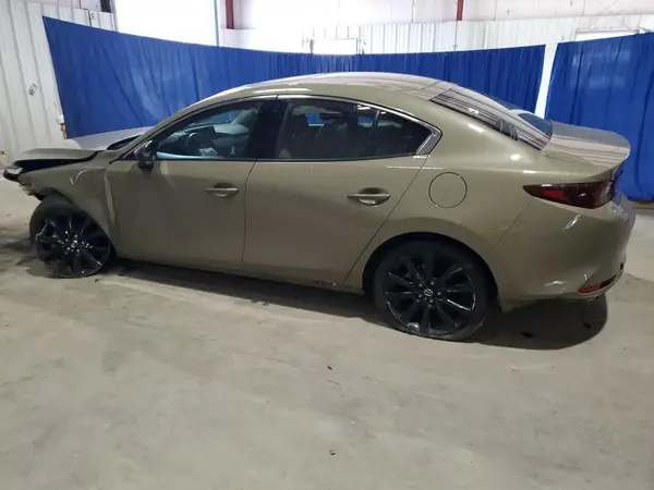 3MZBPBXY9RM402022 2024 MAZDA 3 - Image 2