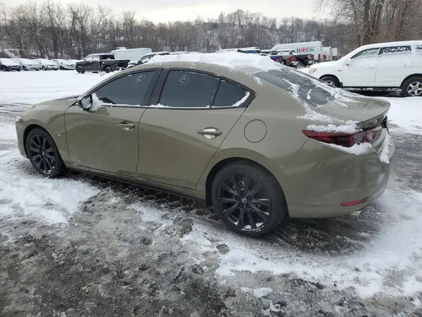 3MZBPBXY9RM420987 2024 MAZDA 3 - Image 2