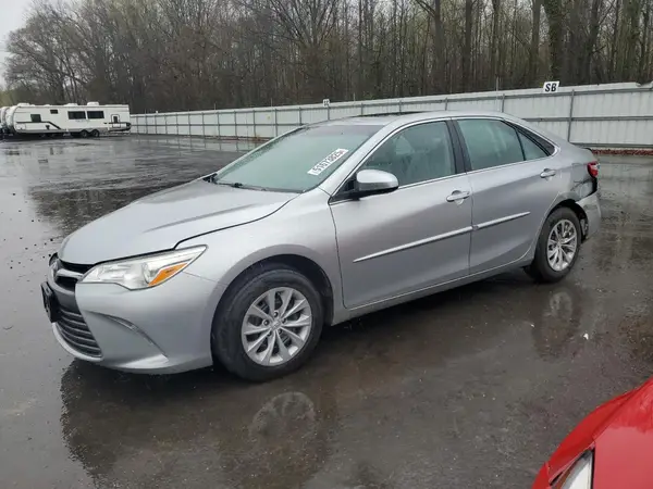 3T1BF1FKXGU260233 2016 TOYOTA CAMRY - Image 1