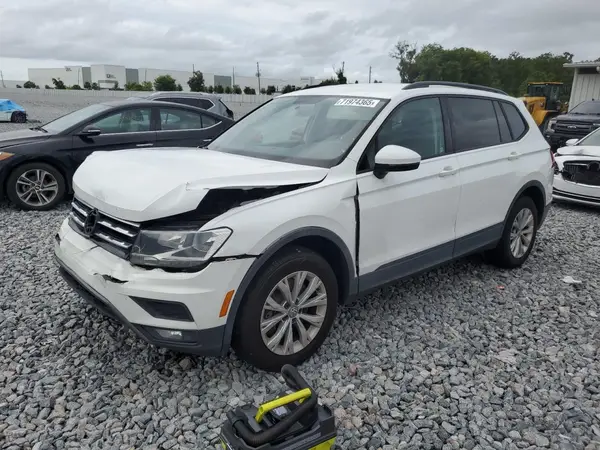 3VV0B7AX0JM020909 2018 VOLKSWAGEN TIGUAN - Image 1