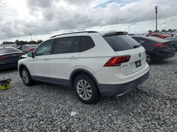 3VV0B7AX0JM020909 2018 VOLKSWAGEN TIGUAN - Image 2