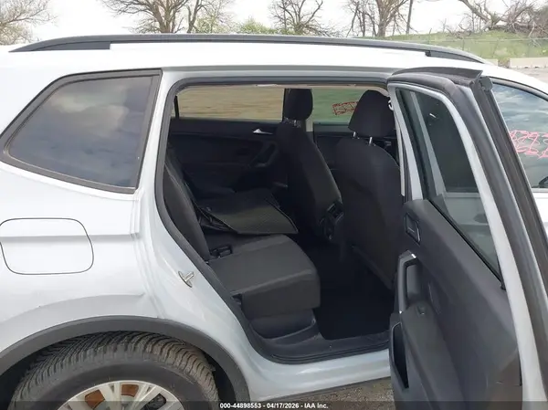 3VV0B7AX0JM120136 2018 VOLKSWAGEN TIGUAN - Image 8