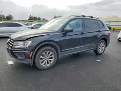 3VV0B7AX0JM124042 2018 VOLKSWAGEN TIGUAN