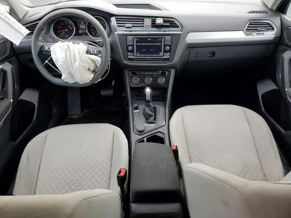3VV0B7AX0JM124042 2018 VOLKSWAGEN TIGUAN - Image 8