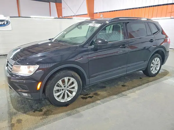 3VV0B7AX0JM157381 2018 VOLKSWAGEN TIGUAN - Image 1