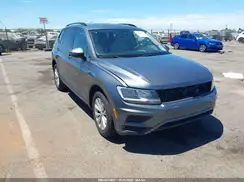 3VV0B7AX0JM206272 2018 VOLKSWAGEN TIGUAN