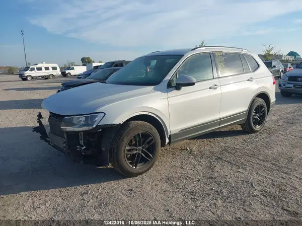 3VV0B7AX0KM022760 2019 VOLKSWAGEN TIGUAN - Image 2