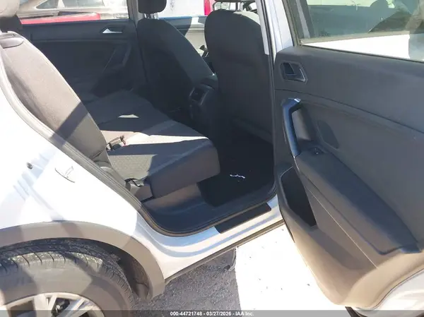 3VV0B7AX0KM038876 2019 VOLKSWAGEN TIGUAN - Image 8