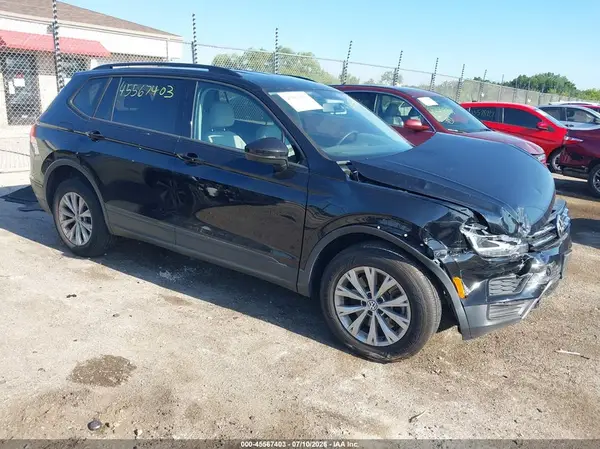 3VV0B7AX0KM179494 2019 VOLKSWAGEN TIGUAN - Image 1