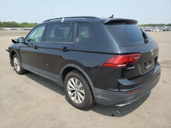 3VV0B7AX0LM077436 2020 VOLKSWAGEN TIGUAN - Image 2