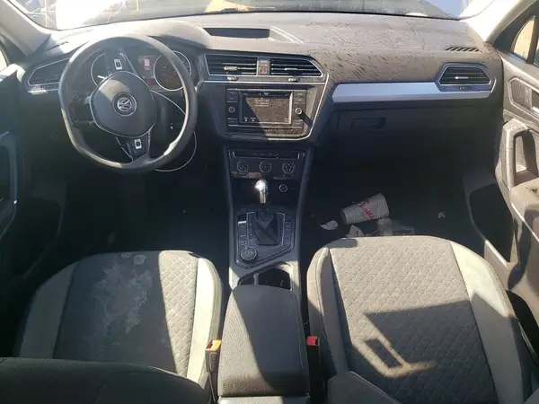 3VV0B7AX0LM148313 2020 VOLKSWAGEN TIGUAN - Image 8
