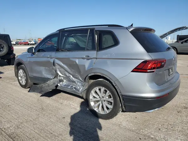 3VV0B7AX0LM160400 2020 VOLKSWAGEN TIGUAN - Image 2
