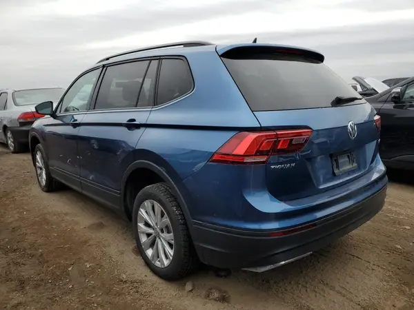 3VV0B7AX0LM166729 2020 VOLKSWAGEN TIGUAN - Image 2