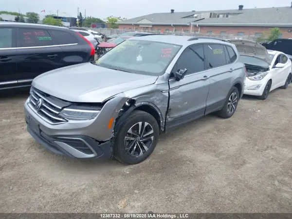 3VV0B7AX0NM119543 2022 VOLKSWAGEN TIGUAN - Image 2