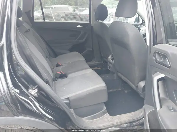 3VV0B7AX1JM022894 2018 VOLKSWAGEN TIGUAN - Image 8