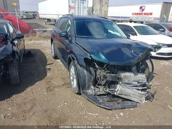 3VV0B7AX1JM078723 2018 VOLKSWAGEN TIGUAN - Image 1