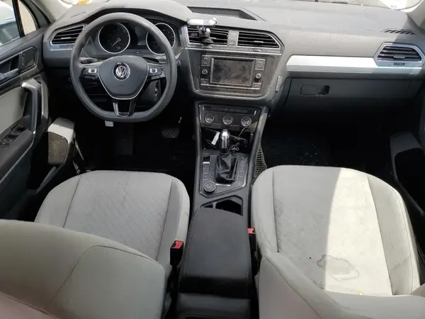 3VV0B7AX1JM082044 2018 VOLKSWAGEN TIGUAN - Image 8