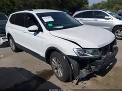3VV0B7AX1JM119481 2018 VOLKSWAGEN TIGUAN