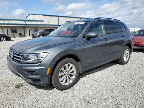 3VV0B7AX1JM120484 2018 VOLKSWAGEN TIGUAN - Image 1