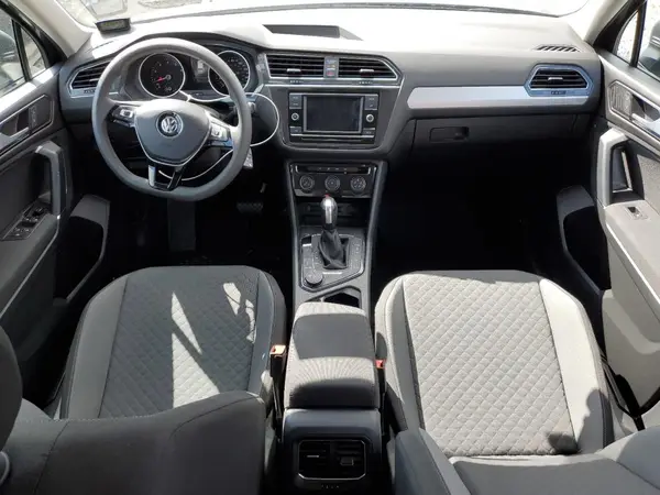 3VV0B7AX1JM120484 2018 VOLKSWAGEN TIGUAN - Image 8