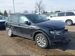 3VV0B7AX1KM032648 2019 VOLKSWAGEN TIGUAN