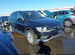3VV0B7AX1KM042483 2019 VOLKSWAGEN TIGUAN