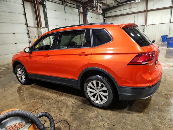 3VV0B7AX1KM052785 2019 VOLKSWAGEN TIGUAN - Image 2
