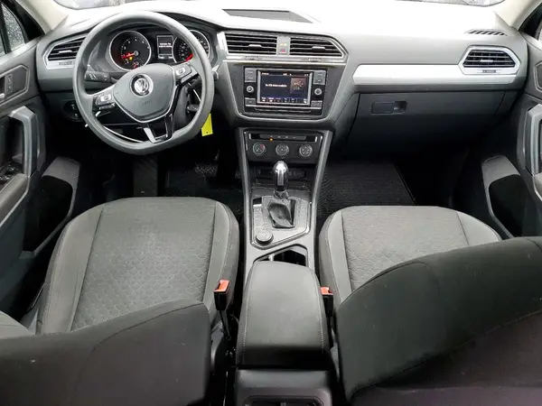 3VV0B7AX1KM092168 2019 VOLKSWAGEN TIGUAN - Image 8