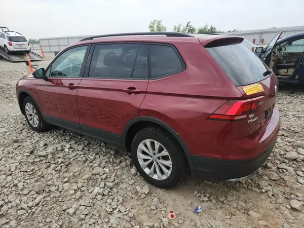 3VV0B7AX1KM180153 2019 VOLKSWAGEN TIGUAN - Image 2