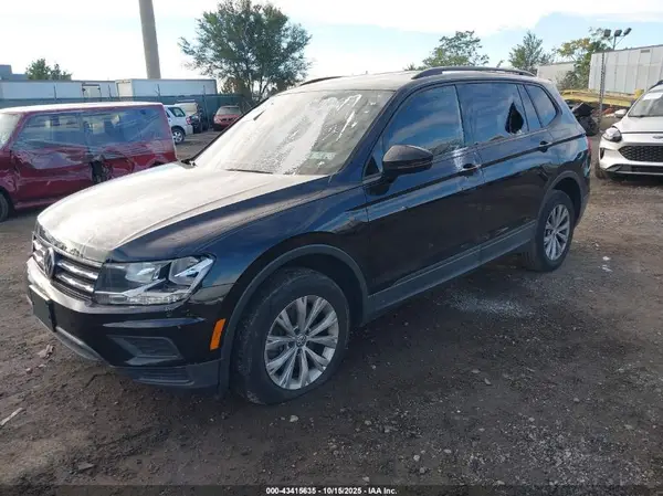 3VV0B7AX1LM046003 2020 VOLKSWAGEN TIGUAN - Image 2