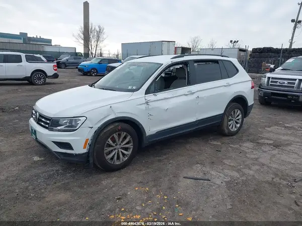3VV0B7AX1LM066056 2020 VOLKSWAGEN TIGUAN - Image 2