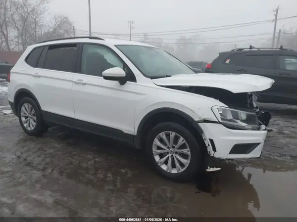3VV0B7AX1LM096707 2020 VOLKSWAGEN TIGUAN - Image 1
