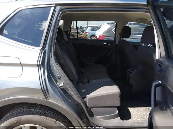 3VV0B7AX1LM148837 2020 VOLKSWAGEN TIGUAN - Image 8