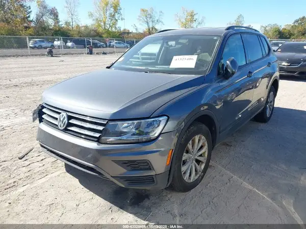 3VV0B7AX1LM178419 2020 VOLKSWAGEN TIGUAN - Image 2