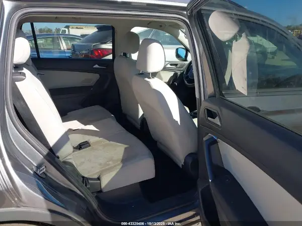 3VV0B7AX1LM178419 2020 VOLKSWAGEN TIGUAN - Image 8