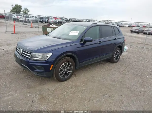 3VV0B7AX1MM002763 2021 VOLKSWAGEN TIGUAN - Image 2