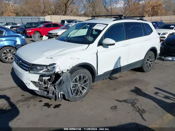 3VV0B7AX1MM097650 2021 VOLKSWAGEN TIGUAN - Image 2