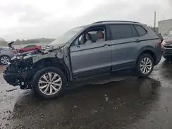 3VV0B7AX2JM017073 2018 VOLKSWAGEN TIGUAN