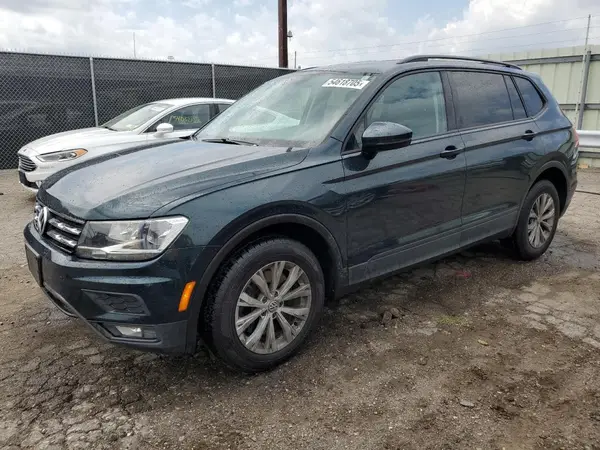 3VV0B7AX2JM017137 2018 VOLKSWAGEN TIGUAN - Image 1