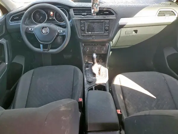 3VV0B7AX2JM019695 2018 VOLKSWAGEN TIGUAN - Image 8