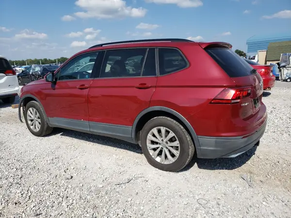 3VV0B7AX2JM040787 2018 VOLKSWAGEN TIGUAN - Image 2