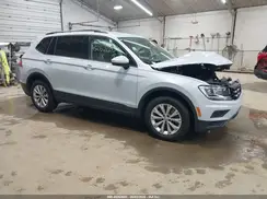3VV0B7AX2JM066564 2018 VOLKSWAGEN TIGUAN