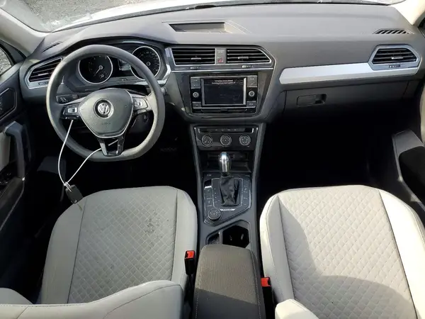 3VV0B7AX2JM104097 2018 VOLKSWAGEN TIGUAN - Image 8