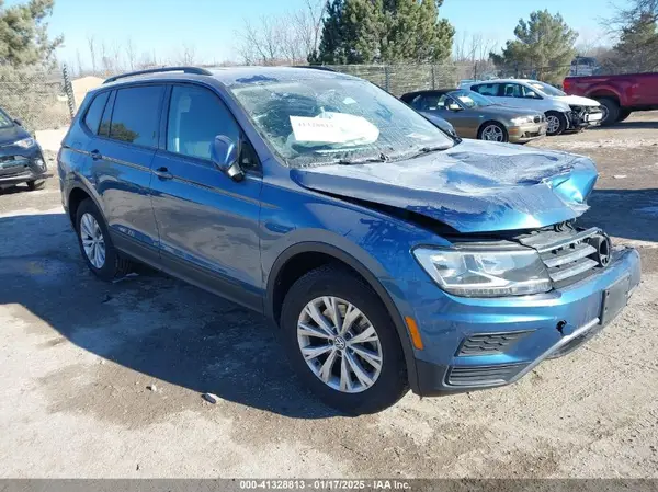 3VV0B7AX2JM109722 2018 VOLKSWAGEN TIGUAN - Image 1