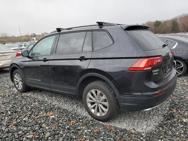 3VV0B7AX2JM113043 2018 VOLKSWAGEN TIGUAN - Image 2
