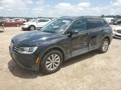 3VV0B7AX2JM114189 2018 VOLKSWAGEN TIGUAN