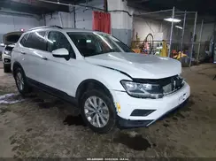 3VV0B7AX2JM121241 2018 VOLKSWAGEN TIGUAN