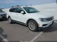 3VV0B7AX2JM145748 2018 VOLKSWAGEN TIGUAN