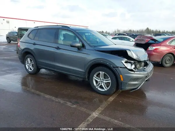 3VV0B7AX2KM006804 2019 VOLKSWAGEN TIGUAN - Image 1
