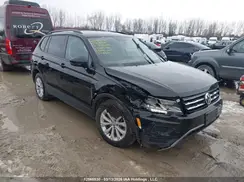3VV0B7AX2KM012070 2019 VOLKSWAGEN TIGUAN